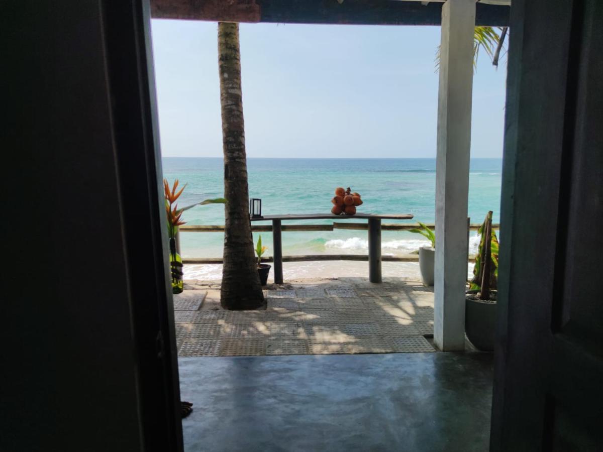 Fantasea Villa Unawatuna Exterior foto